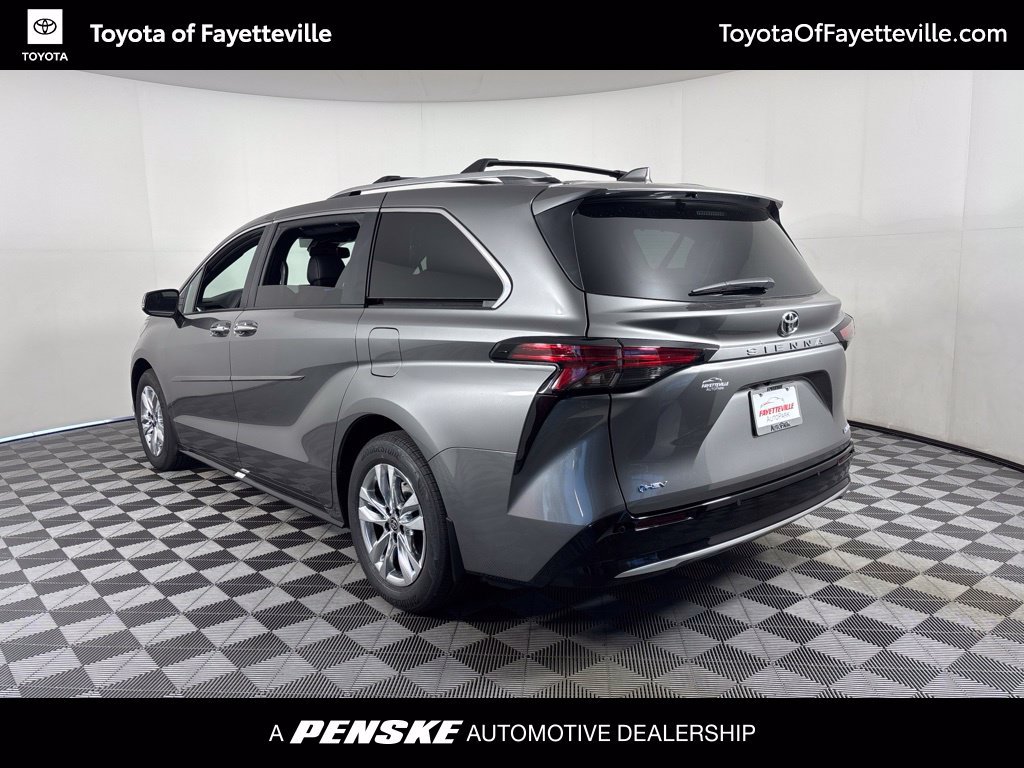 New 2026 Toyota Sienna Limited FWD image 9