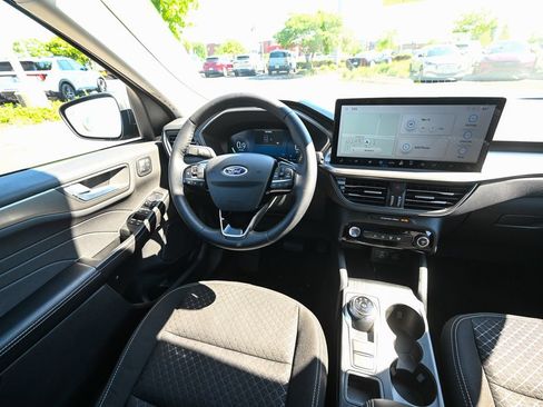 Used 2023 Ford Escape Active w/ Tech Pack #2 AWD/4WD image 32