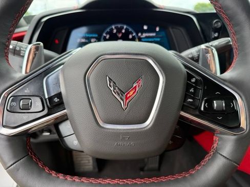 Used 2024 Chevrolet Corvette Stingray Preferred Cpe w/ Z51 Performance Package RWD image 22