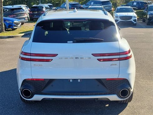 Used 2025 Genesis GV70 2.5T Sport Prestige w/ Sport Prestige Package image 4