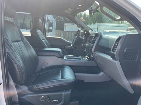 Used 2018 Ford F150 XLT w/ Equipment Group 302A Luxury image 13