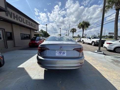 Used 2019 Volkswagen Jetta S w/ Driver Assistance Package FWD image 6