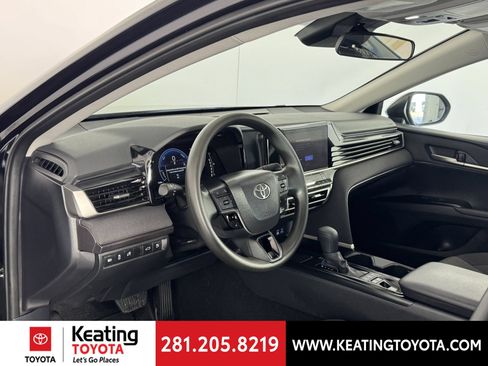 Used 2026 Toyota Camry LE FWD image 13