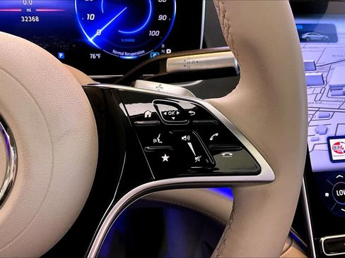 Used 2023 Mercedes-Benz EQS 450+ Sedan image 23