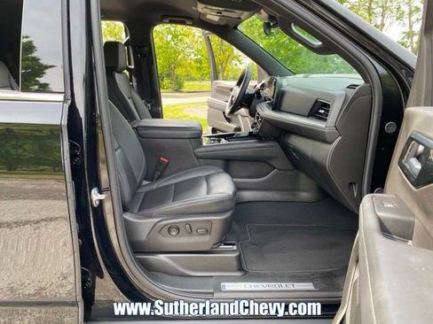 Used 2025 Chevrolet Tahoe LT AWD/4WD image 17