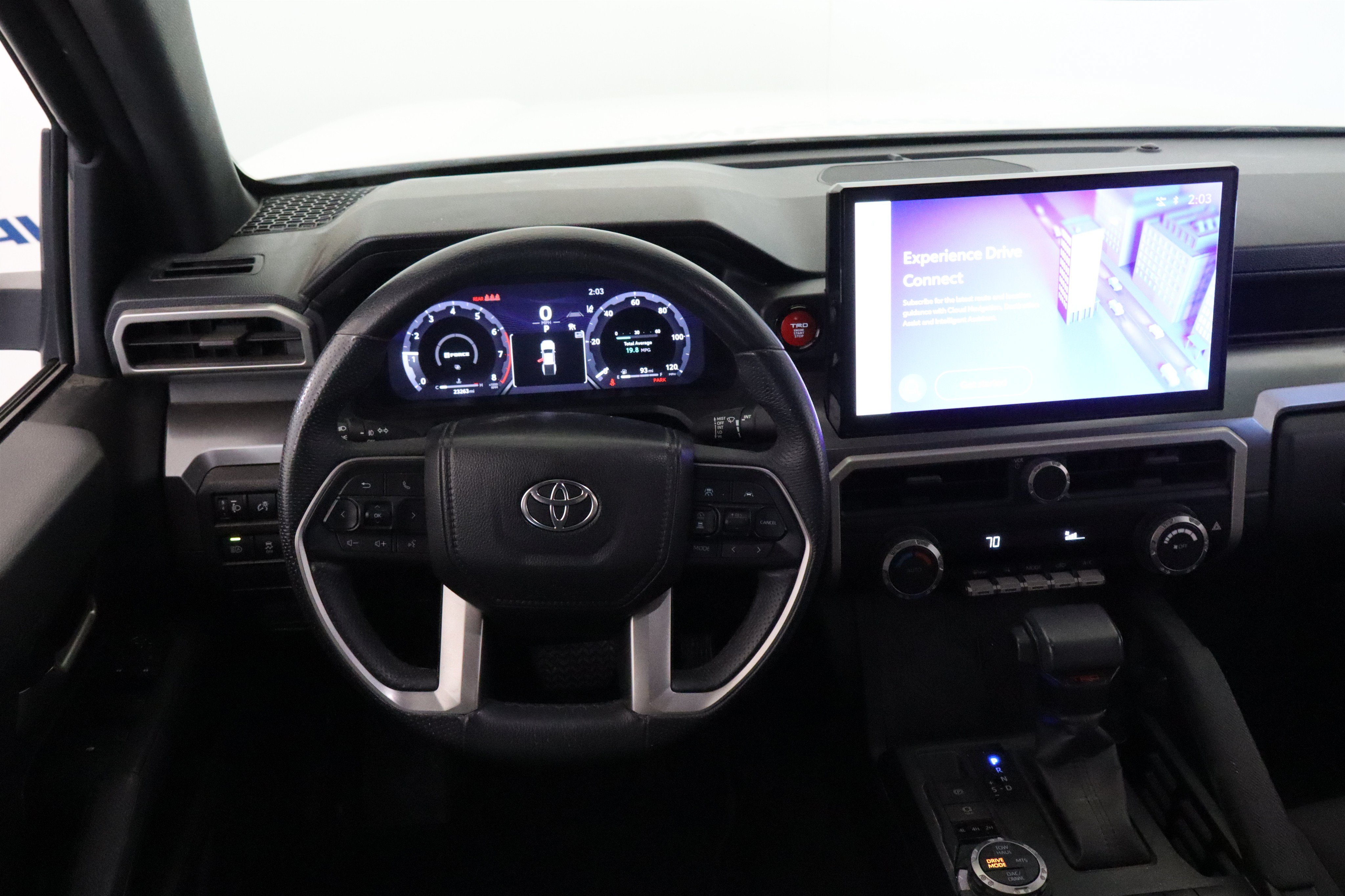 Used 2025 Toyota Tacoma TRD Off-Road AWD/4WD image 17