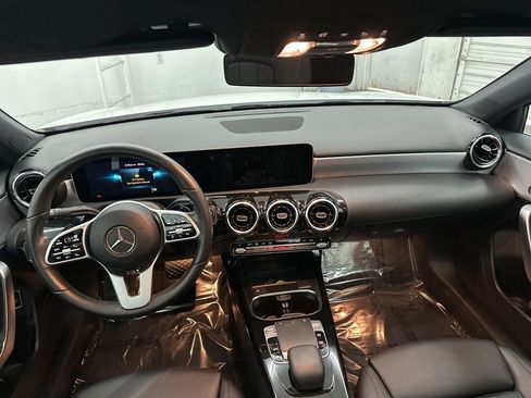 Used 2019 Mercedes-Benz A 220 A 220 image 23