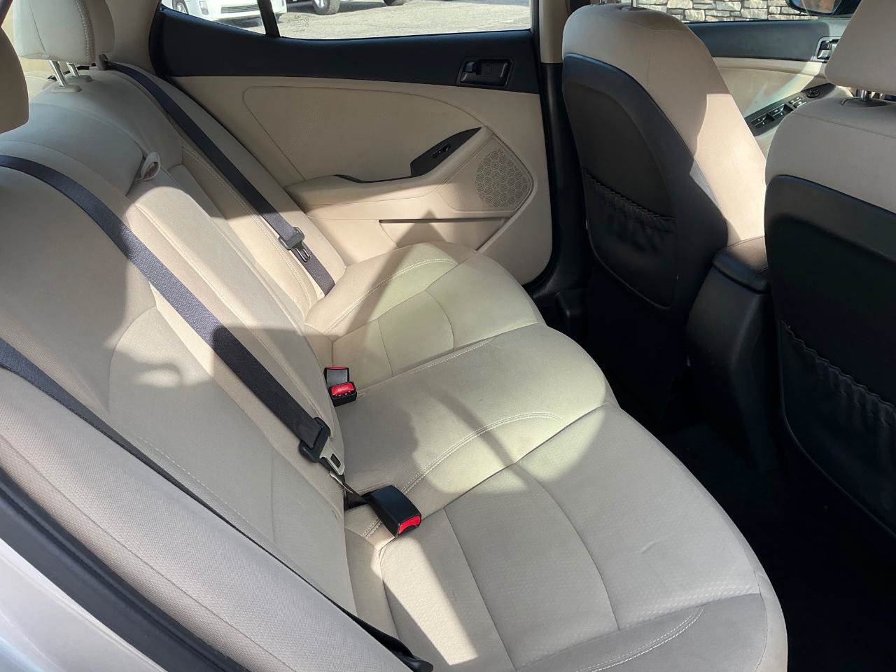 Used 2013 Kia Optima LX w/ Convenience Pkg FWD image 12