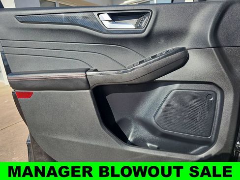 Used 2025 Ford Escape ST-Line FWD image 26
