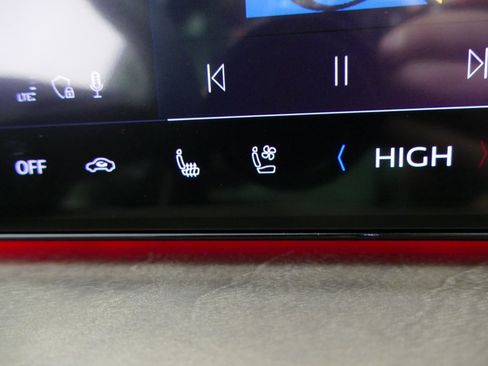 New 2025 Audi Q5 Premium Plus image 19