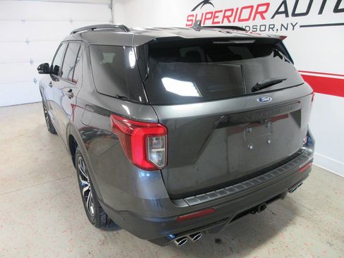 Used 2020 Ford Explorer ST w/ Premium Technology Package image 12
