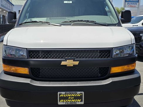 New 2025 Chevrolet Express 2500 w/ Driver Convenience Package image 4