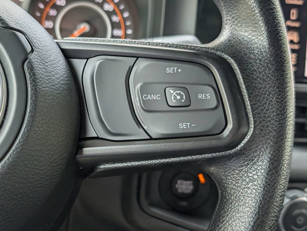 Used 2024 Jeep Wrangler Unlimited Sport AWD/4WD image 28