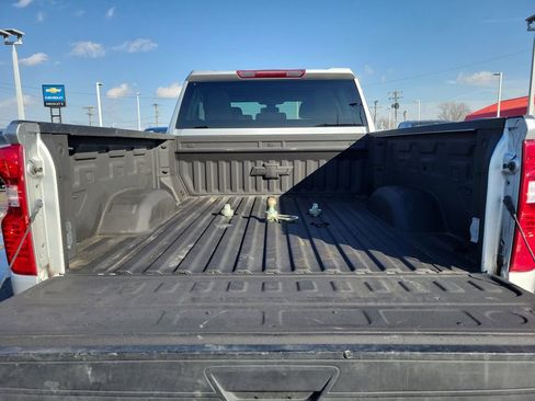 Used 2022 Chevrolet Silverado 2500 W/T w/ Gooseneck/5TH Wheel Package image 10