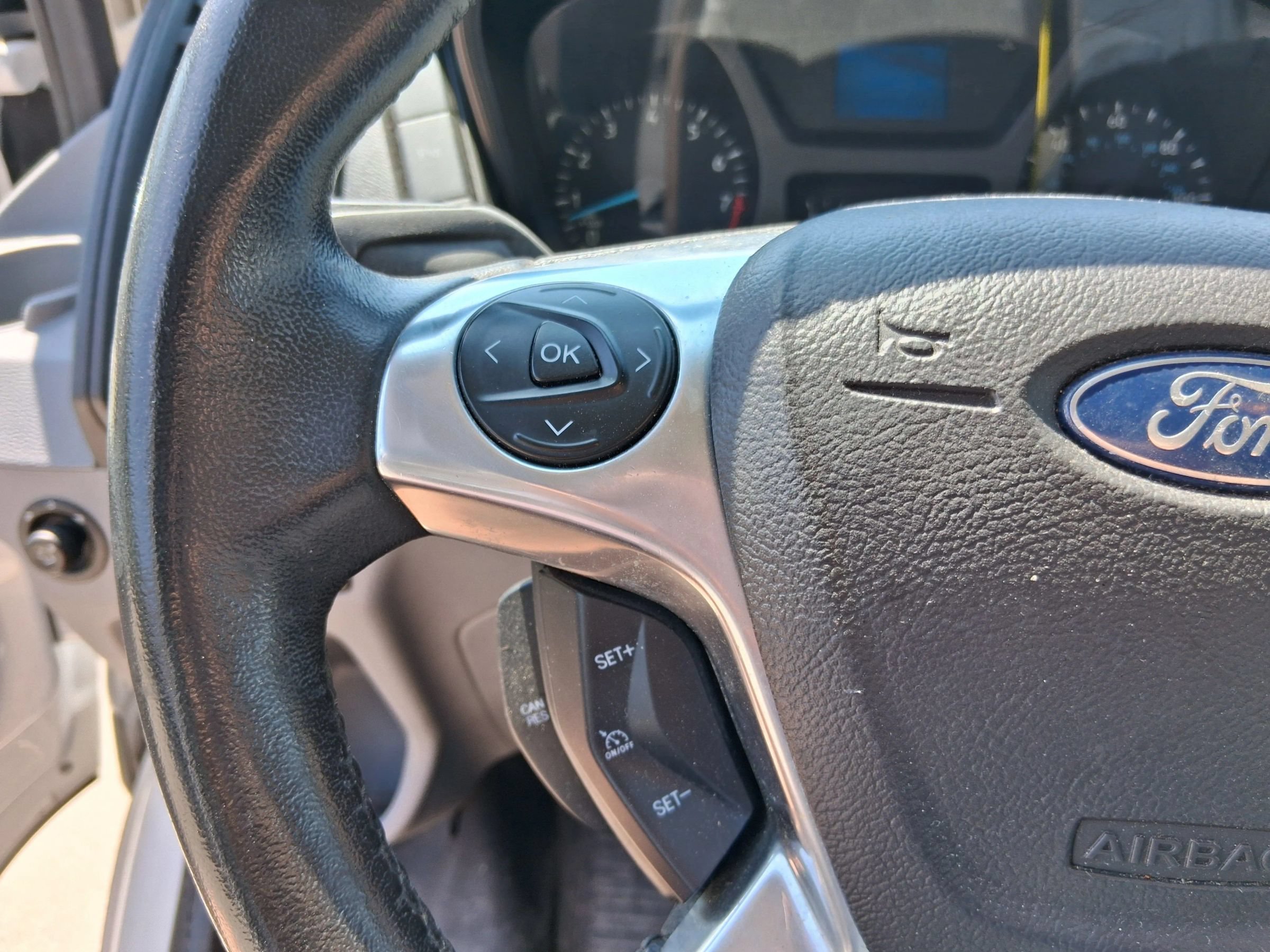 Used 2016 Ford Transit 150 130 Low Roof RWD image 37