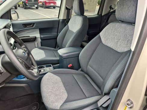 New 2025 Ford Maverick XLT image 12