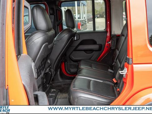 Used 2023 Jeep Wrangler Unlimited Rubicon w/ LED Lighting Group image 14