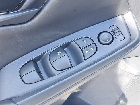 Certified 2025 Nissan Sentra S FWD image 29