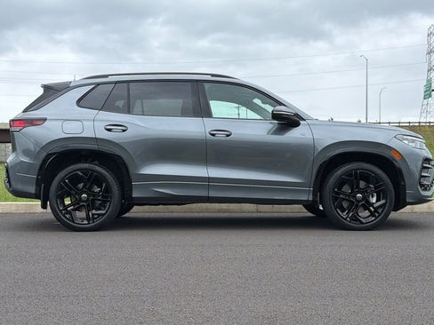 New 2026 Volkswagen Tiguan SE R-Line AWD/4WD image 2
