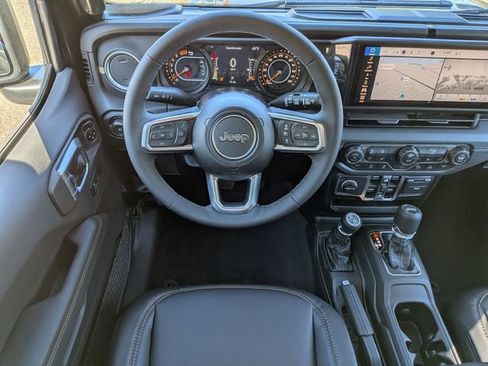 New 2026 Jeep Wrangler Unlimited Sahara AWD/4WD image 14