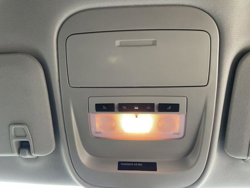 Used 2017 Chevrolet Colorado Z71 image 12