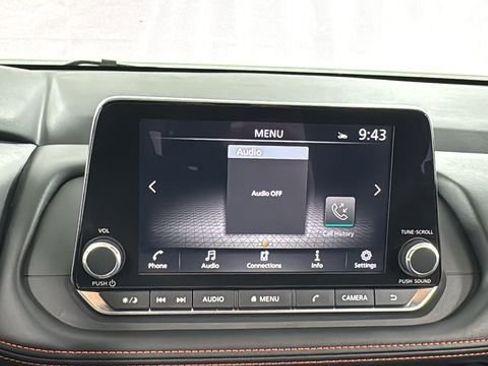 Certified 2025 Nissan Rogue SV AWD/4WD image 25