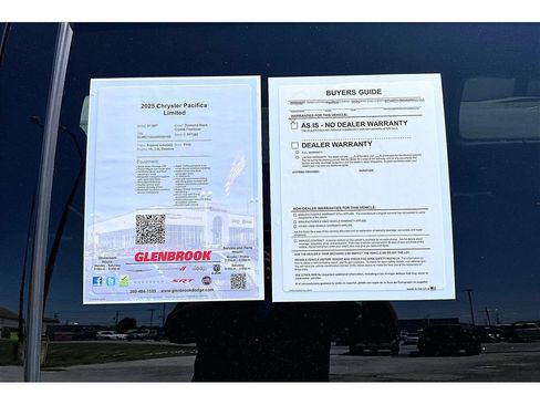 Certified 2025 Chrysler Pacifica Limited FWD image 59
