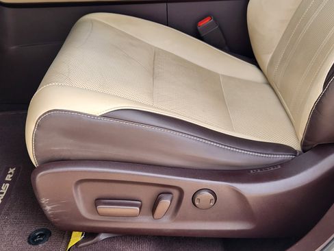 Used 2019 Lexus RX 350L FWD image 30