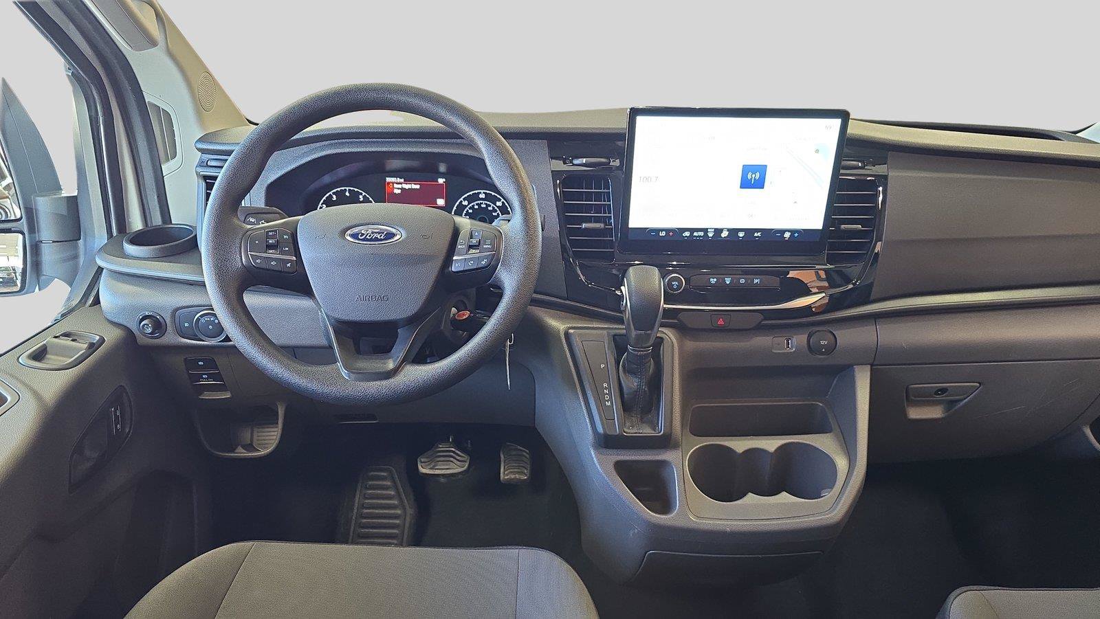 Used 2025 Ford Transit 350 XLT RWD image 9