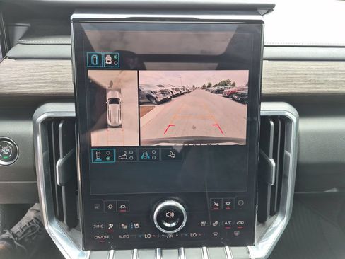 Certified 2024 GMC Acadia Denali w/ Super Cruise Package AWD/4WD image 30