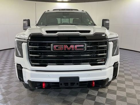 Used 2025 GMC Sierra 3500 AT4 w/ AT4 Premium Plus Package image 2