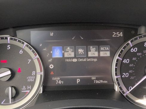 Used 2022 Toyota Highlander XLE FWD image 27
