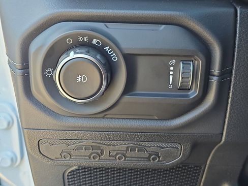 New 2026 Jeep Wrangler Unlimited Rubicon w/ Safety Group image 20