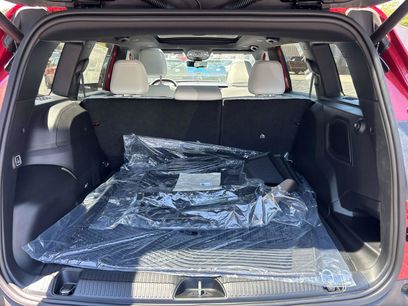 New 2026 Jeep Cherokee Overland w/ Advanced Pro Tech Group