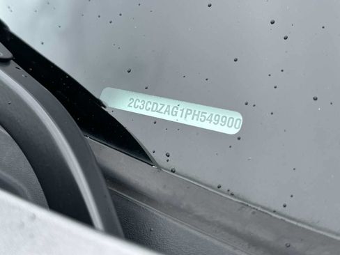 Used 2023 Dodge Challenger SXT RWD image 27