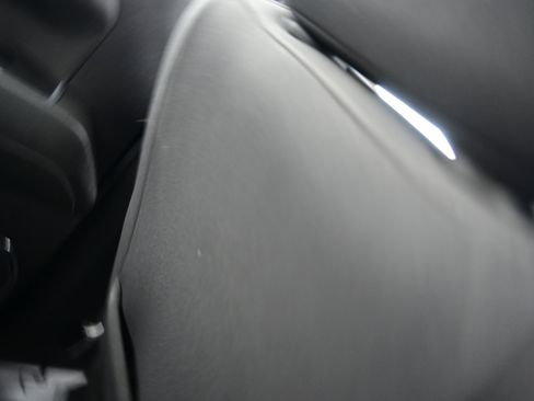 Used 2024 Chevrolet Silverado 1500 LT image 23