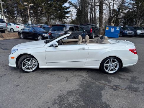 Used 2013 Mercedes-Benz E 550 Cabriolet image 8