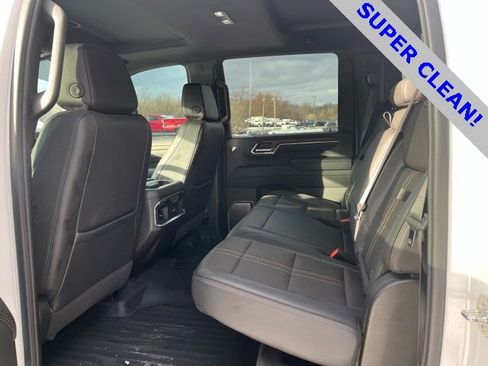 Used 2024 Chevrolet Silverado 2500 High Country w/ Technology Package image 14