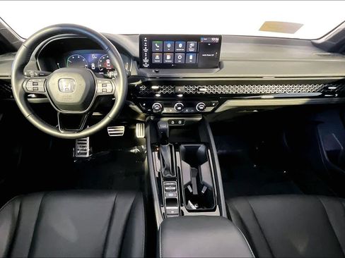 Used 2023 Honda Accord Sport image 16