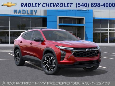 New 2026 Chevrolet Trax RS image 7