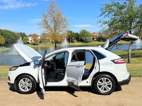 Used 2020 Ford Edge SEL image 15