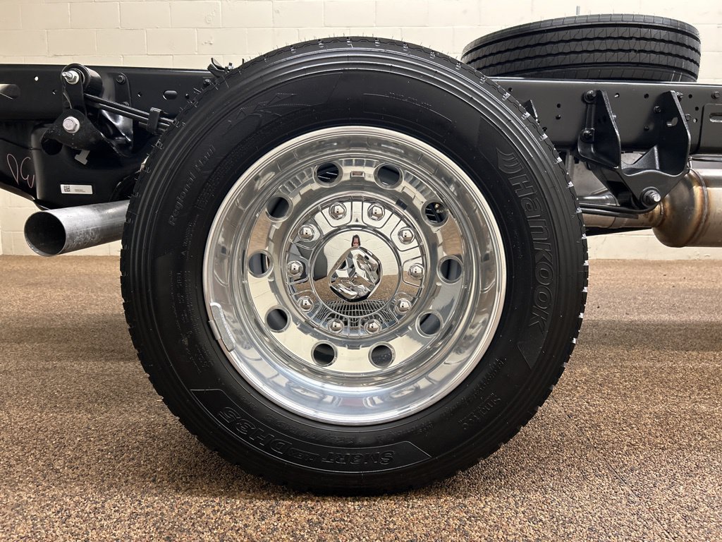 New 2026 RAM 5500 4x4 Crew Cab image 26