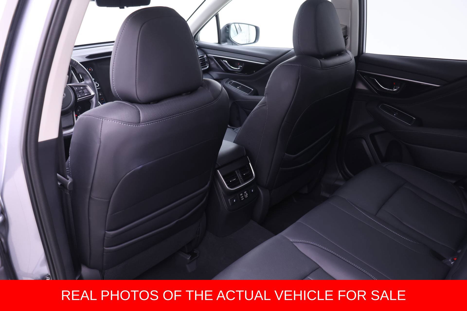 Used 2025 Subaru Outback Touring w/ Popular Package #2 AWD/4WD image 11