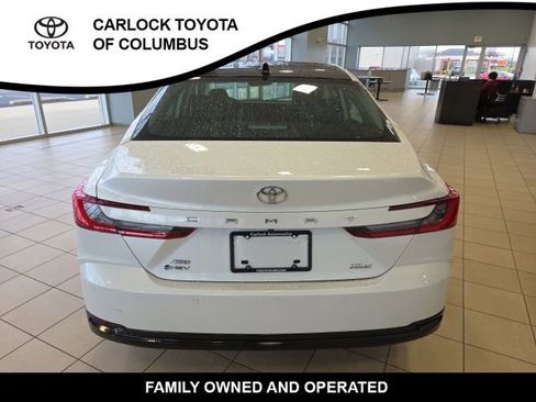 Used 2025 Toyota Camry XLE w/ Premium Plus Package AWD/4WD image 8