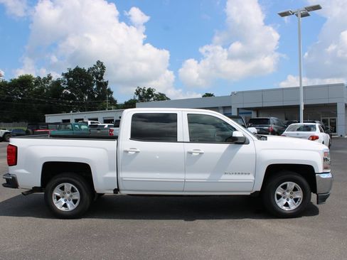 Used 2018 Chevrolet Silverado 1500 LT w/ All Star Edition RWD image 11
