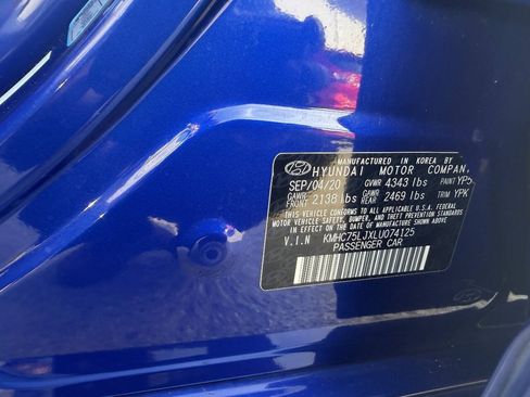 Used 2020 Hyundai Ioniq SE FWD image 53