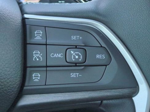 New 2025 Jeep Grand Cherokee Limited w/ Trailer Tow Package image 26