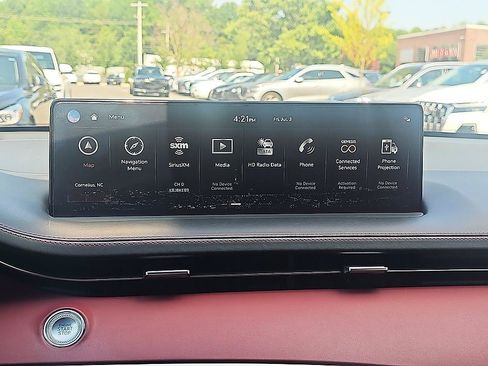 Used 2024 Genesis GV70 3.5T Sport w/ Sport Advanced Package AWD/4WD image 29