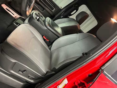 Used 2024 RAM 2500 Big Horn w/ Level 2 Equipment Group image 12