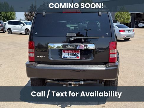 Used 2012 Jeep Liberty Sport AWD/4WD image 5